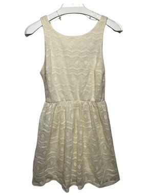 FOREVER 21 Cream Ivory Lace Overlay Skater Mini Dress Sleeveless Women’s Small